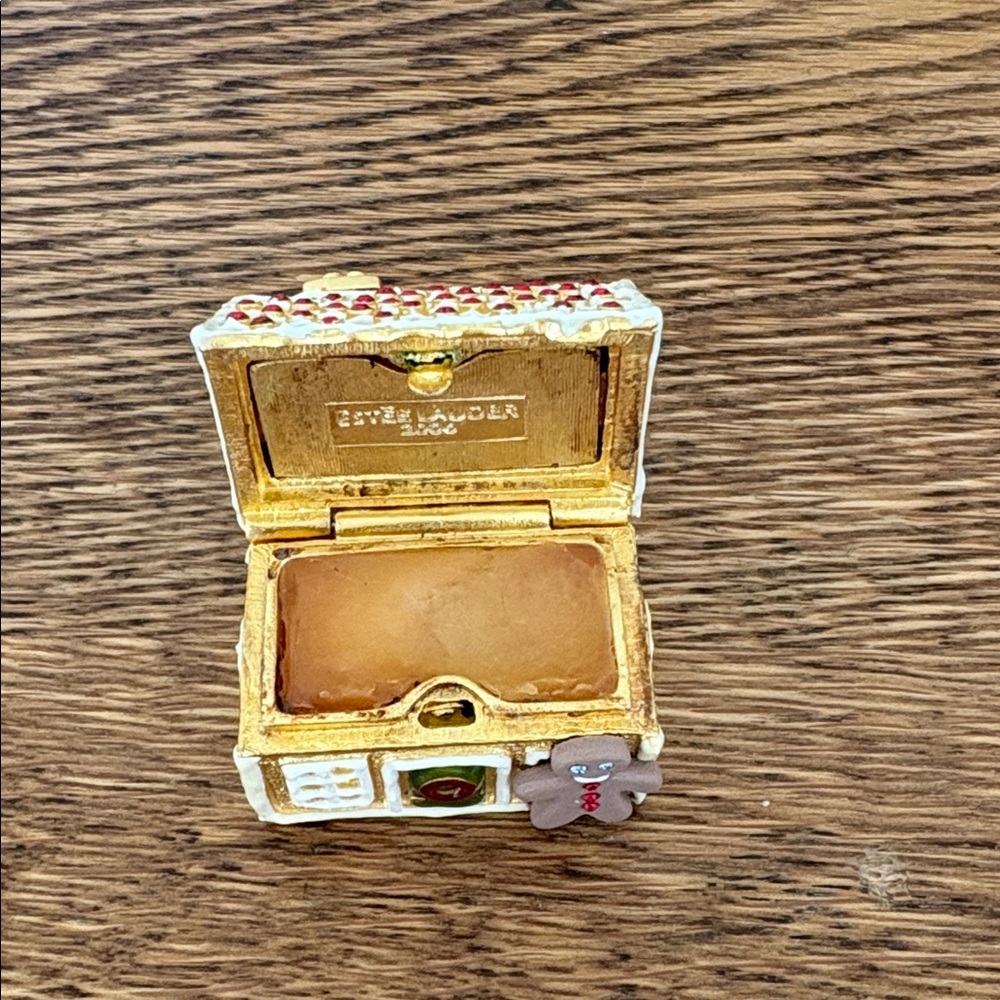 Estee Lauder Gingerbread House solid perfume box with Red and Gold Details - Picture 4 of 7